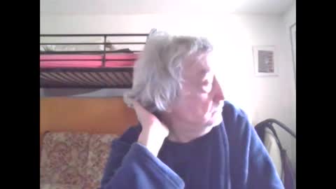 Snapshot of 78kiss chatting on 02.25.25 78kiss online show from 02.25.25