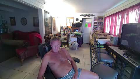 86406stud online show from 12.11.24
