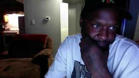 NoFaceNoCase online show from 04.21.26