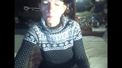 Snapshot of 8mistress8 chatting on 12.05.24 8MISTRESS8 online show from 12.05.24