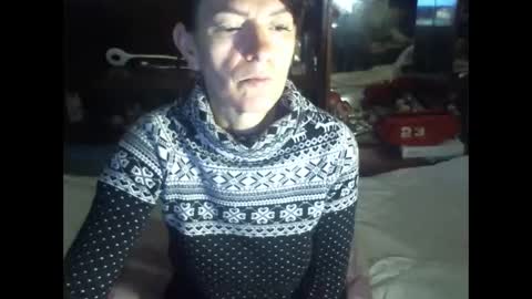 Snapshot of 8mistress8 chatting on 12.07.24 8MISTRESS8 online show from 12.07.24