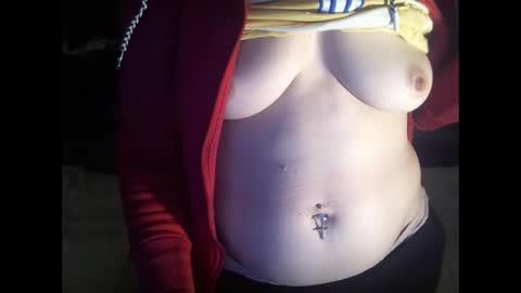 Snapshot of 8mistress8 chatting on 02.10.25 8MISTRESS8 online show from 02.10.25