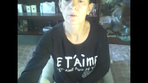 Snapshot of 8mistress8 chatting on 09.27.25 8MISTRESS8 online show from 09.27.25