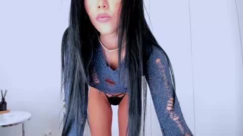 8selene online show from 12.05.25