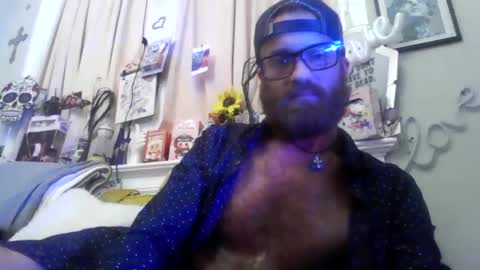 Snapshot of 90210screamer chatting on 04.07.26 90210screamer online show from 04.07.26