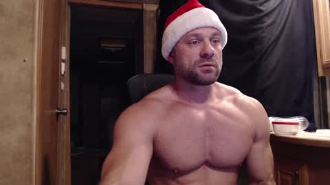9 fat inches online show from 12.08.24