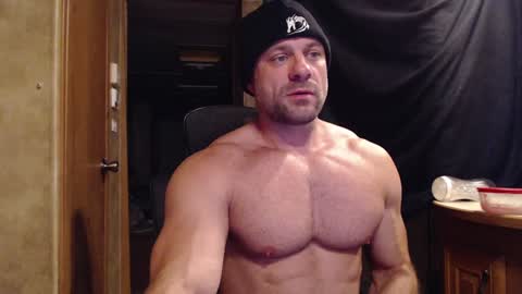 9 fat inches online show from 12.18.24