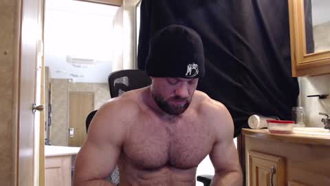 9 fat inches online show from 02.07.25