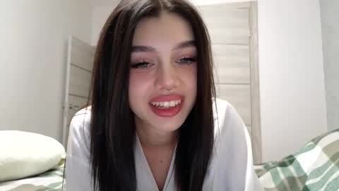 KARINA online show from 10.28.25