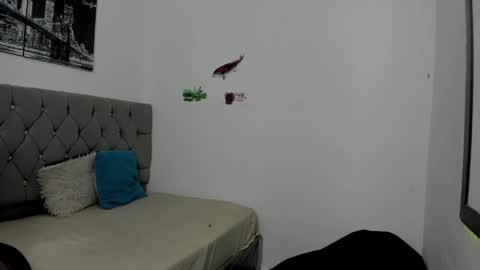 DERECK online show from 04.09.26