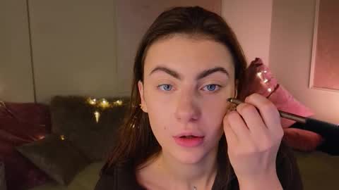 Willow online show from 11.26.25