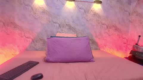 Snapshot of _abby_rouss chatting on 10.31.25 abby rouss online show from 10.31.25