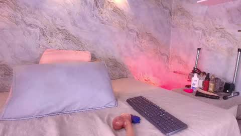 Snapshot of _abby_rouss chatting on 11.07.25 abby rouss online show from 11.07.25