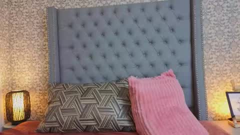 Snapshot of _abbyrouse_ chatting on 02.07.26 Abby online show from 02.07.26