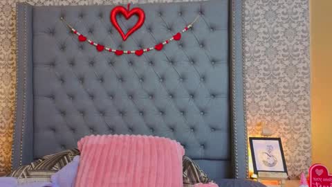 Snapshot of _abbyrouse_ chatting on 02.10.26 Abby online show from 02.10.26