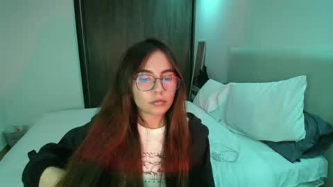 Snapshot of _abbyyyy_ chatting on 01.22.25 abby 3 online show from 01.22.25