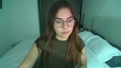 Snapshot of _abbyyyy_ chatting on 02.03.25 abby 3 online show from 02.03.25