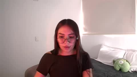 Snapshot of _abbyyyy_ chatting on 12.14.25 abby 3 online show from 12.14.25