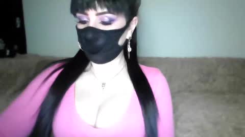 Adela online show from 01.17.25