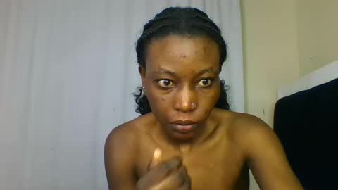 Snapshot of _africana4 chatting on 05.18.26 africana4 online show from 05.18.26