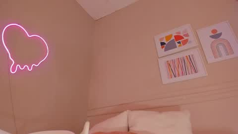 _aleja_x online show from 09.15.25