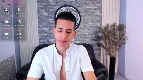 Alexander online show from 10.31.25