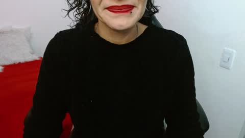 Snapshot of _alexandrajones chatting on 01.23.25 Alexandra online show from 01.23.25