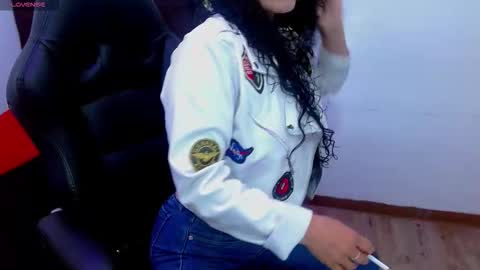 Snapshot of _alexandrajones chatting on 11.09.25 Alexandra online show from 11.09.25