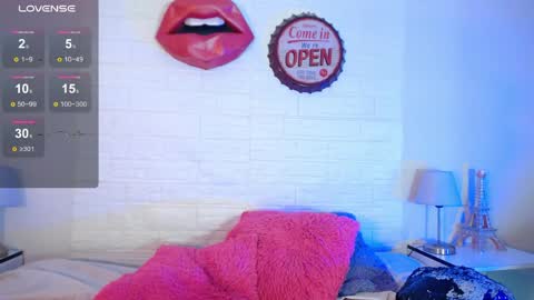 Snapshot of _alhanna chatting on 03.31.26 Alhanna online show from 03.31.26