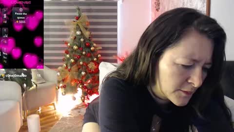 Snapshot of _alice_horny_ chatting on 12.04.25 _alice_horny_ online show from 12.04.25