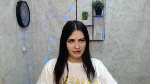 Snapshot of _alicecandy_ chatting on 12.27.24 Alice online show from 12.27.24