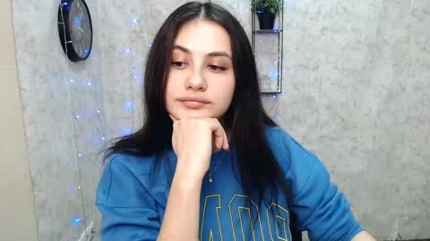 Snapshot of _alicecandy_ chatting on 01.15.25 Alice online show from 01.15.25