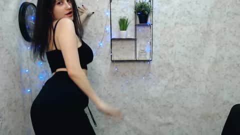 Snapshot of _alicecandy_ chatting on 01.29.25 Alice online show from 01.29.25