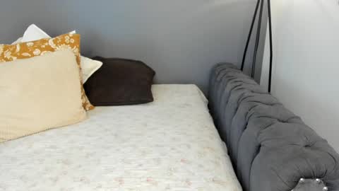 Snapshot of _aliice_1 chatting on 02.28.25  Alice  online show from 02.28.25