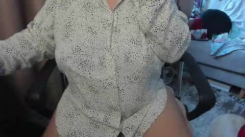 Snapshot of _alyssia_ chatting on 01.07.26 lisa online show from 01.07.26