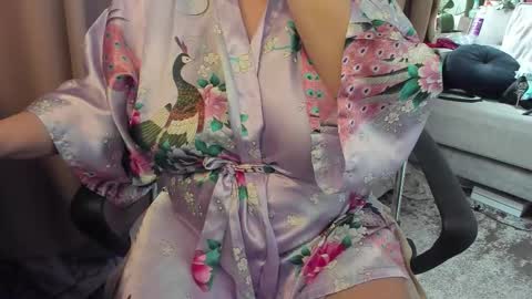 Snapshot of _alyssia_ chatting on 02.15.26 lisa online show from 02.15.26