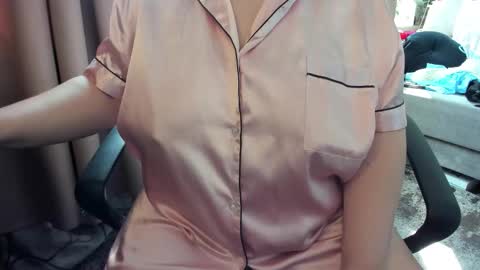 Snapshot of _alyssia_ chatting on 03.21.26 lisa online show from 03.21.26