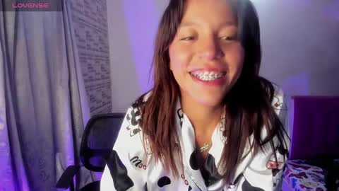 Snapshot of _amelia_johns chatting on 04.23.26 AMELIA online show from 04.23.26
