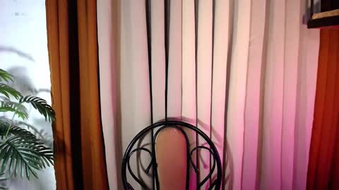 Snapshot of _amyspanks18_ chatting on 11.08.25 Amy online show from 11.08.25