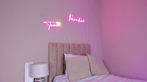 ngela  online show from 02.07.25