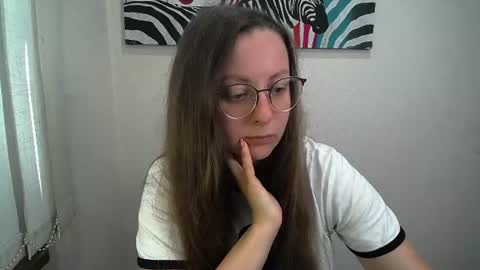 Snapshot of _annabelle_lee chatting on 07.17.26 Anna online show from 07.17.26