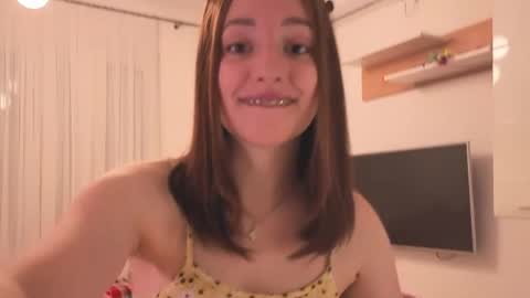 Anna online show from 04.21.26