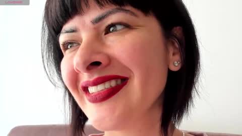 antonia online show from 02.12.25