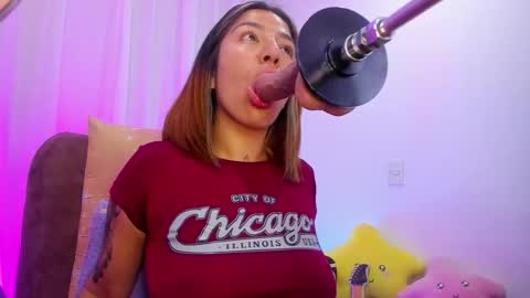 Snapshot of _antonella_dreams chatting on 09.25.25 _antonella_dreams online show from 09.25.25