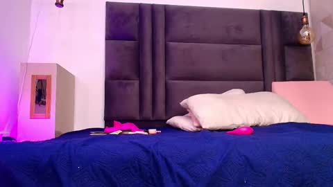 Arlet online show from 10.30.25