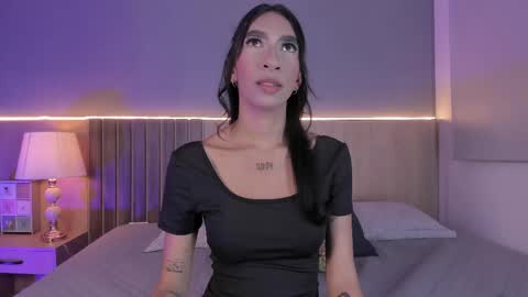 Ashly online show from 04.10.26