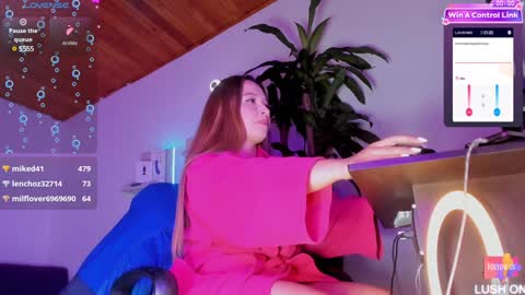 Snapshot of _asscutebig_ chatting on 01.12.25 fer online show from 01.12.25