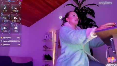 Snapshot of _asscutebig_ chatting on 02.09.25 fer online show from 02.09.25