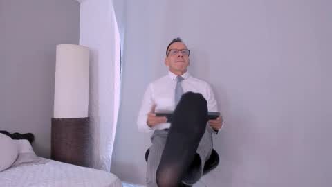 Snapshot of _axelking_ chatting on 10.24.25 _axelking_ online show from 10.24.25