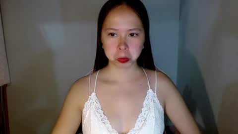 Snapshot of _ayesha19 chatting on 06.25.26 yesha3 online show from 06.25.26